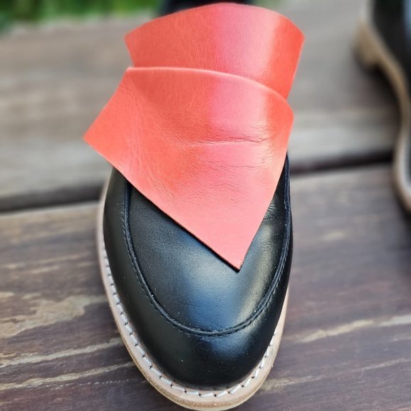 All Black Cowman Loafers For Women Size EU 39.5, US 9, Pre-owned - Picture 12 of 12